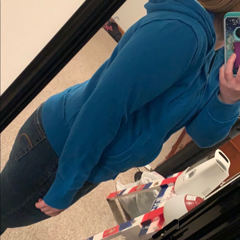 Blue jacket - Picture 2 of 5